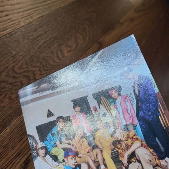 NCT 127 2 Baddies album - Picture 2 of 2